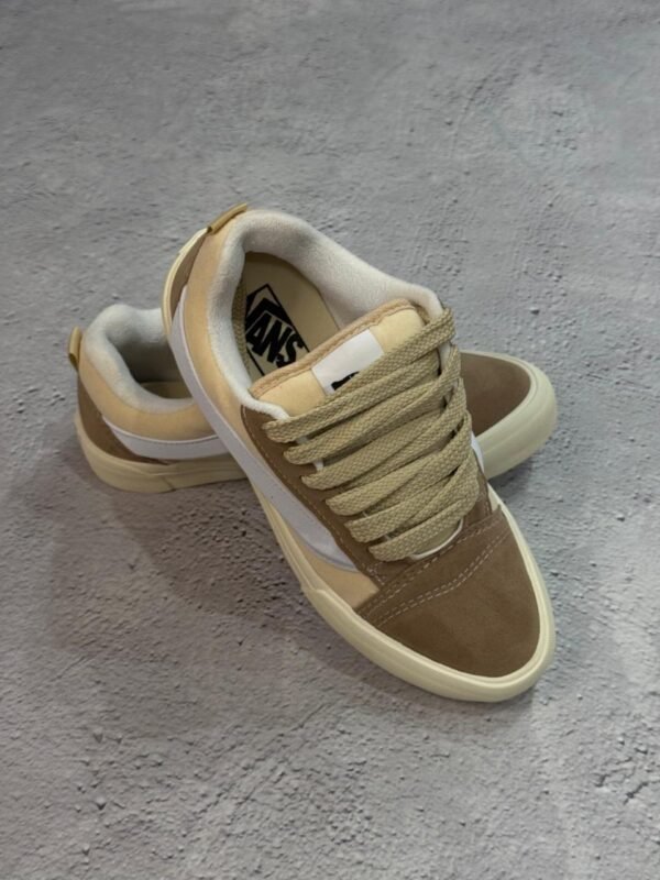 Zapatilla vans KNU BEIGE