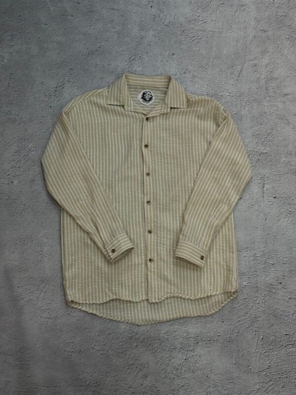 Camisa cuello italiano botones coco